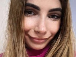 Ella-Lizzie