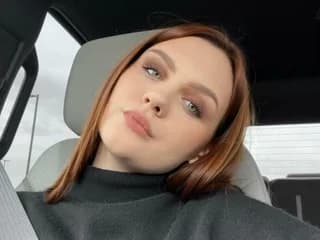 BustyBetty389