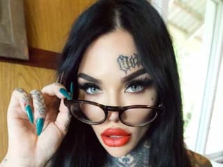 DARKINKEDBABE