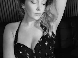 DeepThroatDarling