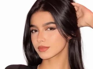 Mia_Velvetth