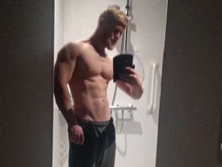 Mr_Mysterious69