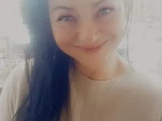 Straichat_hot