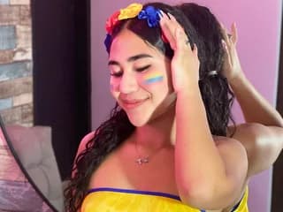 camila_velvet