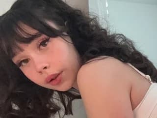 romie_rae
