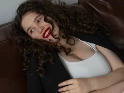 Ariella_Sol
