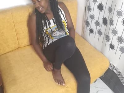 Ebony_sluty1