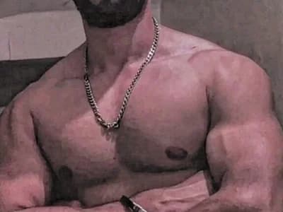 Huge_bg_cock_arabe