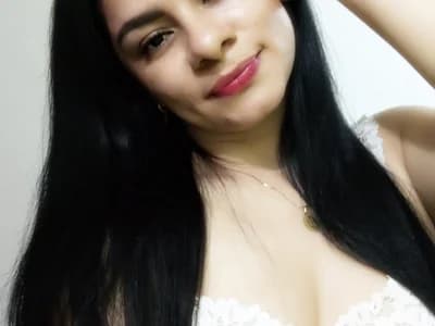 luna_pinky