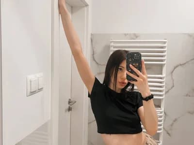 Selena_Glow