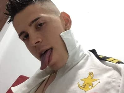 _707_bigcock