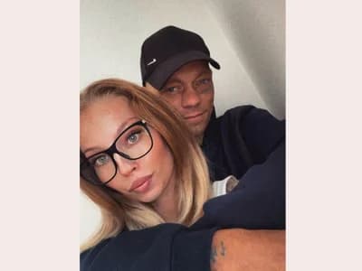 Mrs_Mr_007