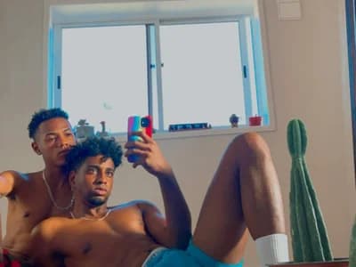 Mensblacksexy22