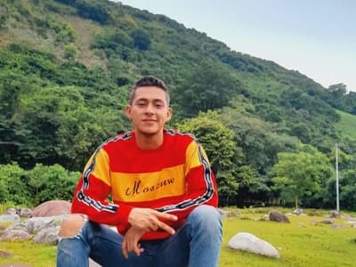 Boy_hot-