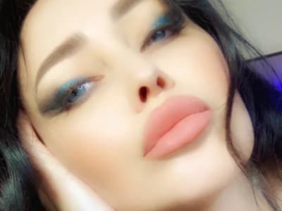 NaomiBlack35