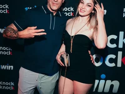 Elnonoykeila77