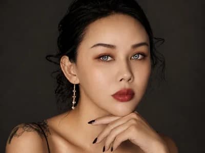 ladyfengyeS010