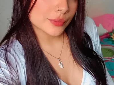 Sara_Collinnss