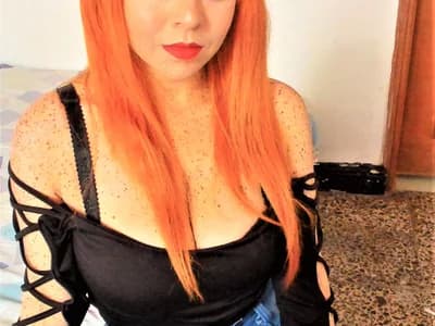 valerie_luxe_