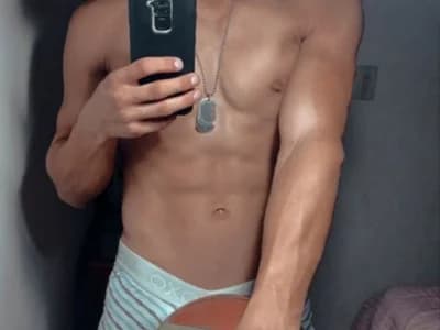 logan_thomas