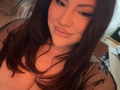 CurvyKimmy1