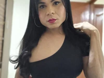 NikolSexyHot
