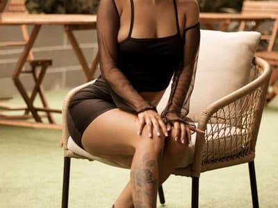 Agatha_brown1