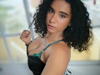 ellette__