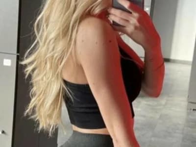 tinyhornygirl