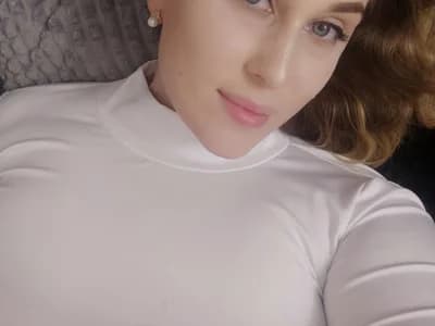 Miss_Magic_Eyes_
