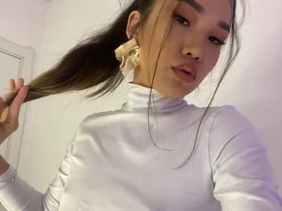 Divine_Madeleine