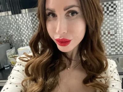 Ella_Sea