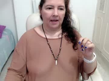 leonela_69
